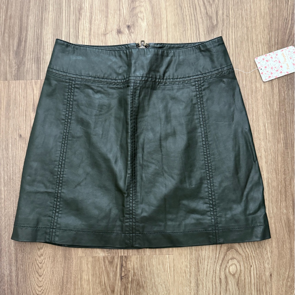 Free people vegan leather mini . Size 0